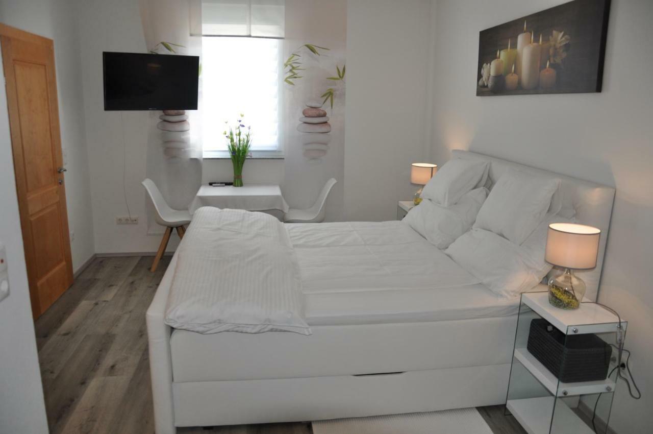 Gaestezimmer Resi Illmitz Ngoại thất bức ảnh